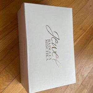 Shoes, size 7 1/2, new